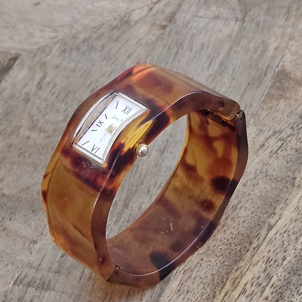 TORTOISE ACRYLIC CUFF WRIST WATCH LOUIS PION